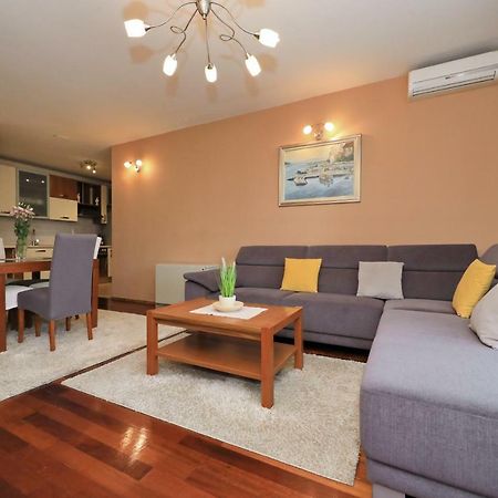 Apartment Toni Zadar Exteriör bild