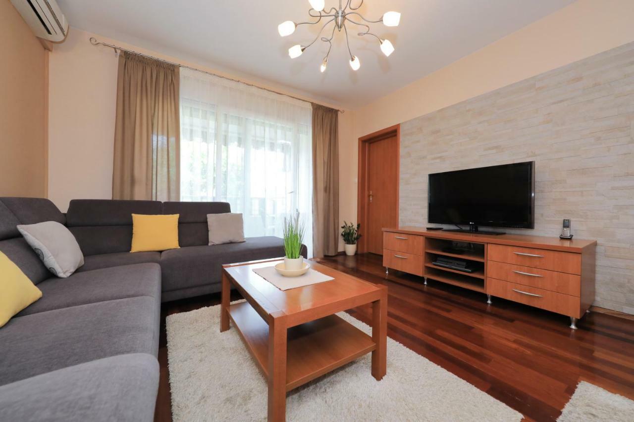 Apartment Toni Zadar Exteriör bild